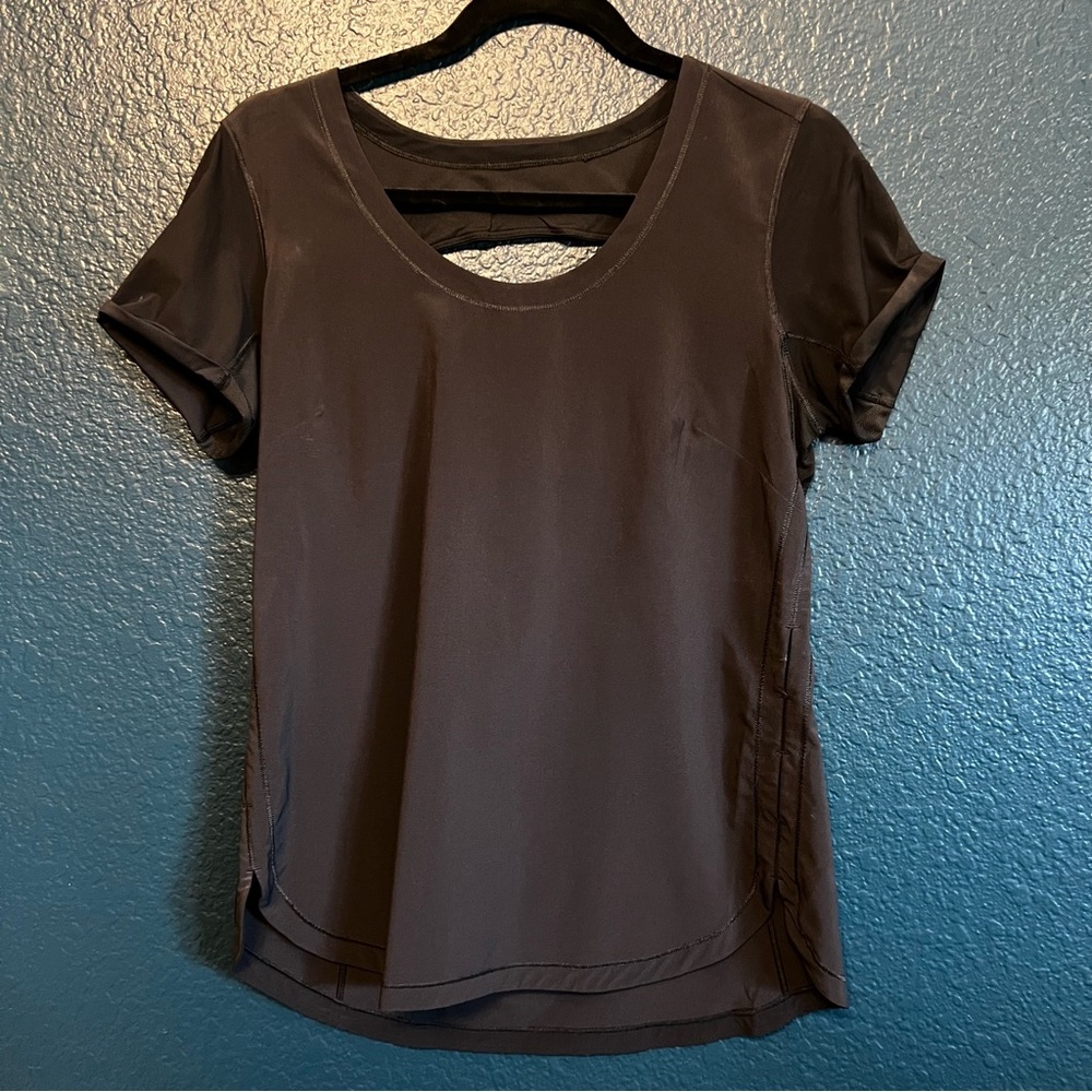 Lululemon short sleeve workout top.